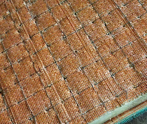 网织岩棉复合板